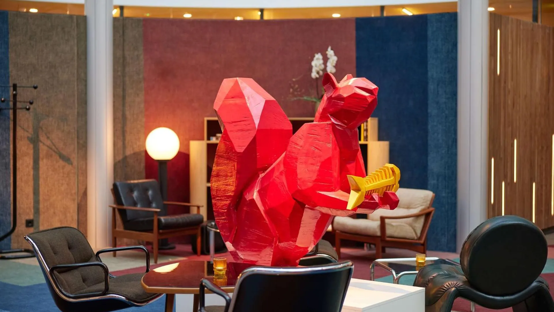 Motto By Hilton Rotterdam Blaak Hotel 4*,  Nederland